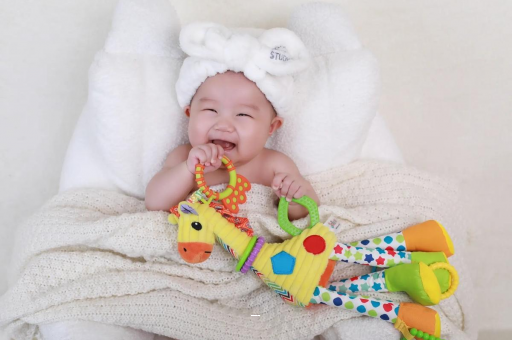 湛江宝宝舌苔白怎么回事